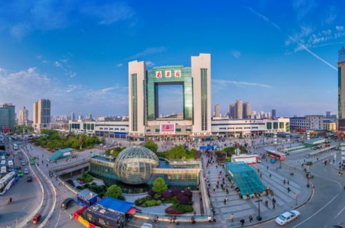 一起去踏春 英雄城南昌 廬山三疊泉 廬山溫泉 鄱陽(yáng)湖石鐘山雙臥五天團(tuán) 只需799元